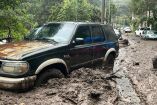 Se observa la acumulación de lodo y basura en calles de Cuajimalpa tras el desbordamiento del río. Foto: Rodolfo Dorantes