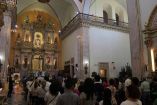 Fieles católicos asisten a misa en honor de que regrese la calma en Culiacán