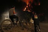 Más de 20 incendios forestales asolan Quito; cientos de familias evacuadas 