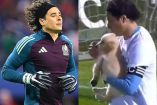 Guillermo Ochoa sale a partido de AVS SAD con perrito en brazos.