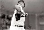 Fernando Valenzuela, durante un juego en la Mayores.