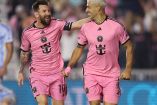 Lionel Messi y Luis Suárez celebran primer gol de Inter Miami en los 'playoffs' de la MLS.