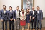 La secretaria de Gobernación, Rosa Icela Rodríguez, con la cúpula del PVEM
