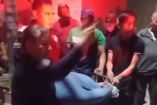 Quería llevarse a una jovencita; turba dan golpiza a señor de 40 años