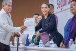 A través de la Secretaría de Administración y Finanzas, el gobierno estatal ha gestionado todos los trámites necesarios para hacer posible la entrega de estos títulos. Foto: Especial