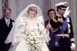 Lady Di saliendo de la Catedral de San Pablo de Londres con el príncipe Carlos