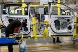Estados Unidos busca limitar la expansión de China en la industria automotriz. (Reuters)