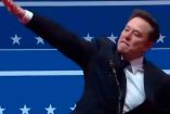 Elon Musk parece hacer un saludo nazi 