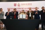 La jefa de Gobierno, Clara Brugada, y Alejandro Encinas, titular de Metrópolis, presentan la Ventanilla Única de Coordinación Inmobiliaria