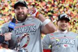 Travis Kelce admite le gusta que los llamen villanos (Reuters)
