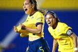 Jugadoras de América celebran gol del triunfo frente a Rayadas de Monterrey en el Clausura 2025 de la Liga MX Femenil.