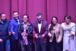 El alcalde Fernando Mercado Guaida en la reinauguración del Cine Víctor Manuel Mendoza