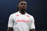 Moise Kean jugando con Fiorentina.