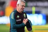 Javier Aguirre en la práctica de la Selección Mexicana.