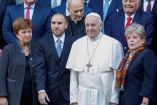 El Papa Francisco y Alicia Bárcena, titular de la Semarnat 
