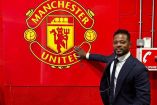 El rival de Patrice Evra aún no está definido; bromea sobre medirse ante el delantero uruguayo de Inter Miami, Luis Suárez.