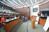Sesión en el Senado de México