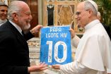 Papa recibe al Nápoles