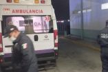 Ambulancia en que trasladaron a dos presuntos asaltantes que iban a ser lichados en Tlaxcala