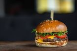 Aranceles a Brasil podrían subir el precio de las hamburguesas