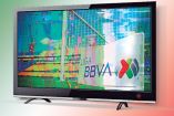 Fotoarte de una pantalla de TV descompuesta con el logo de la Liga MX.
