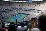 El US Open se vive con grandes partidos, pero también con críticas al ruido, el olor a marihuana y un público sin etiqueta en Nueva York.(Reuters)