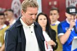 Julian Nagelsmann cabizbajo.