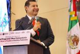 Alejandro Armenta, gobernador de Puebla, en una conferencia 