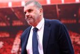 Ange Postecoglou llegando al Nottingham Forest.