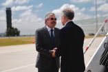 Recepción en el aeropuerto, el canciller de la fuente recibe a Mark Carney, primer ministro de Canadá 