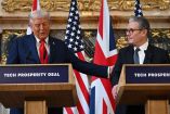 Donald Trump junto al primer ministro británico Keir Starmer. (AFP)