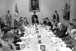 El entonces presidente Miguel de la Madrid reunido con parte de su gabinete.