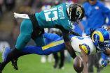 ravis Hunter durante un partido de la temporada 2025 con los Jacksonville Jaguars antes de su lesión en la rodilla derecha. (Reuters)