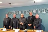 Héctor Mario Pérez, obispo auxiliar; Francisco Robles, arzobispo de Guadalajara; Ramón Castro, obispo de Cuer-navaca; Jaime Calderón, arzobispo de León, y Javier Navarro, obispo de Zamora. Foto: Elizabeth Velázquez
