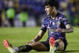 Kevin Álvarez sentado sobre el césped. (Mexsport)