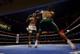 David Benavidez celebró su primera defensa como campeón semipesado del CMB tras vencer por KO técnico a Anthony Yarde. (FOTO: Reuters)