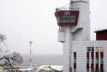 Torre de control del aeropuesto de Vilnius. (Reuters)