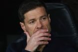 Xabi Alonso vive días de presión en el Real Madrid. Foto: AFP