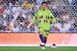 Jorge Campos prepara a su hijo en la portería.
