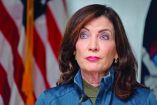 “(Mi prioridad es) proteger a nuestros hijos de los daños potenciales de las redes sociales que fomentan su uso excesivo”, Kathy Hochul, Gobernadora de Nueva York.