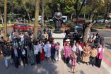 Sheinbaum devela estatuas de mujeres ancestras en Reforma