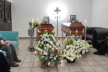 Los cuerpos de ambas mujeres llegaron la tarde de este miércoles a la funeraria del DIF de Cuautitlán