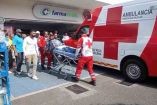Paramédicos de la Cruz Roja Mexicana llegaron al lugar para atender al lesionado y trasladarlo a un hospital para su atención médica.