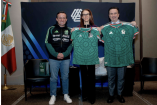 Mikel Arriola, Comisionado de la Femexfut, junto a Gabriela Cuevas, representante de México para la Copa del Mundo y Juan José Sierra, presidente de la Coparmex.