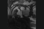 Fotografía histórica de Isaac Mendicoa Juárez, alias “El Tigre del Pedregal”, sentado y vestido con atuendo de la época posrevolucionaria, uno de los bandoleros más temidos del sur de la Ciudad de México en los años veinte.