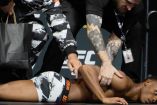 Cameron Smotherman fue atendido por personal médico tras desvanecerse minutos después de cumplir con el peso durante el pesaje oficial de UFC 324 en Las Vegas.