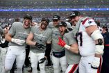 Los Patriots consiguieron su duodécimo 




Los Patriots consiguieron su duodécimo título de Conferencia Americana.