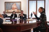 La presidenta Claudia Sheinbaum platicó con la gobernadora de Banxico y con integrantes de la Asociación de Bancos de México sobre las perspectivas económicas de nuestro país.