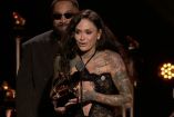 Kehlani recibe su Grammy 2026