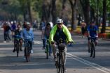 La Secretaría de Movilidad informó que el Paseo Dominical Muévete en Bici registró este domingo un récord de asistencia.